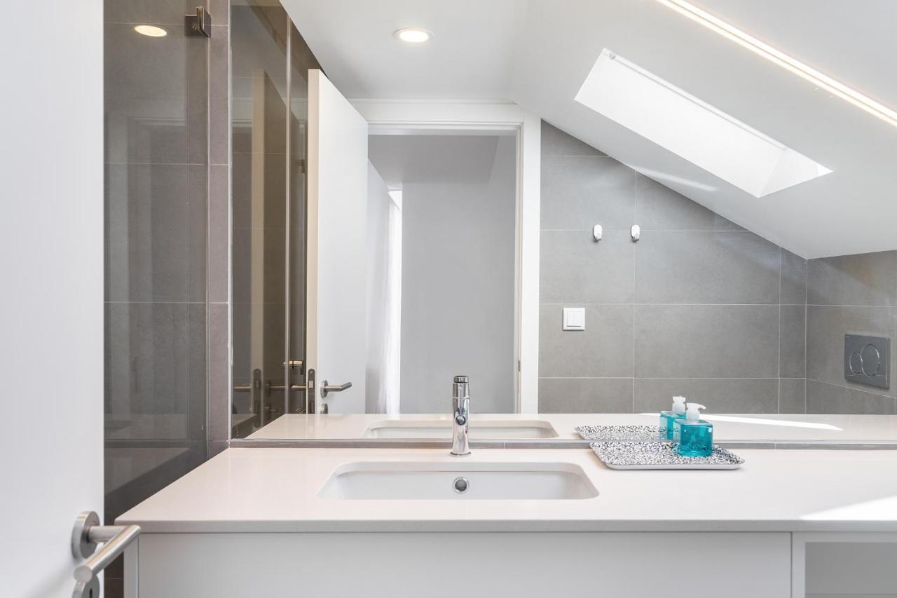 Whome Prime Location W Ac 3-bed Duplex Perfect For Families Only Apartamento